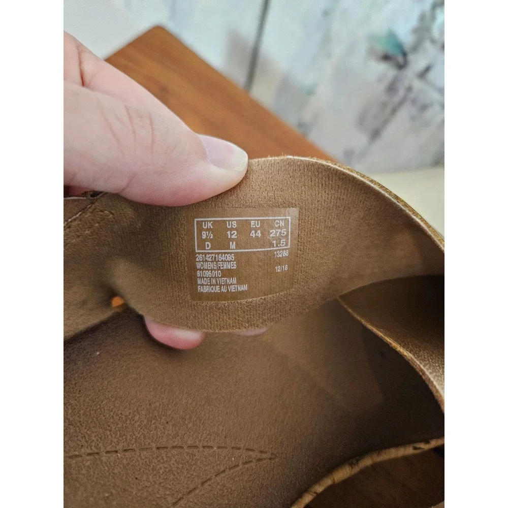 Clarks brand collection